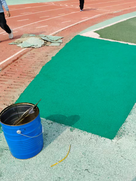 三明球场翻新修补改造专项服务介绍